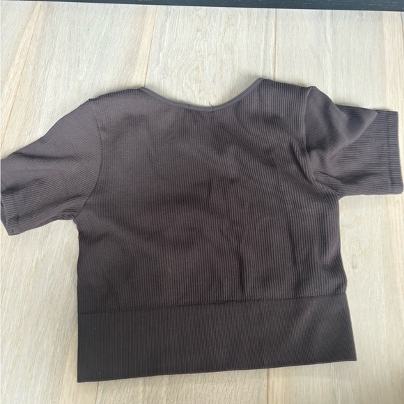 Ardene cropped top - Picture 3 of 3